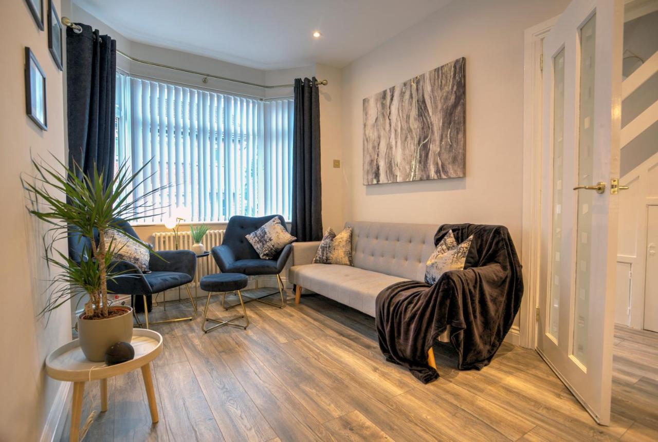 The Belfast Boutique Central Cozy Sleeps7 (Adults Only) 外观 照片