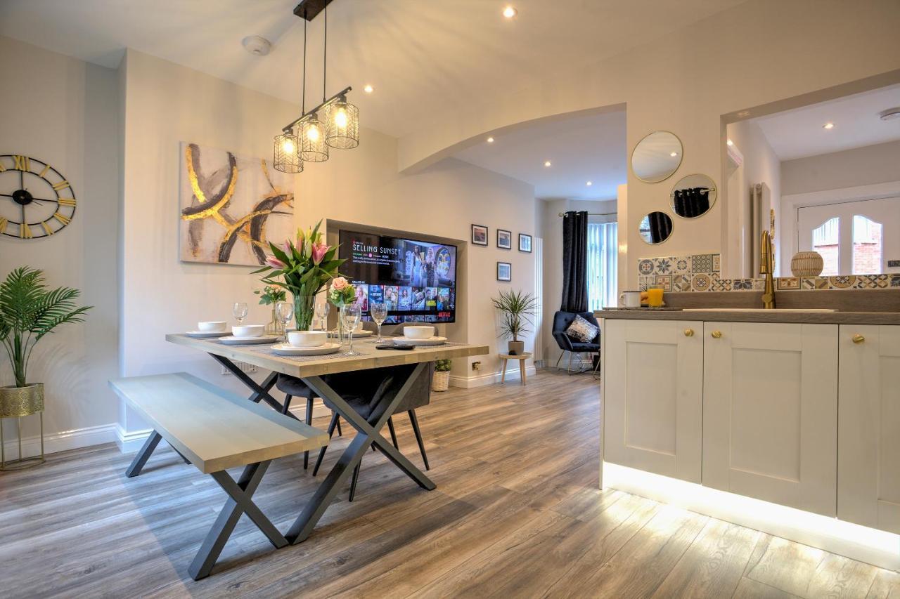 The Belfast Boutique Central Cozy Sleeps7 (Adults Only) 外观 照片