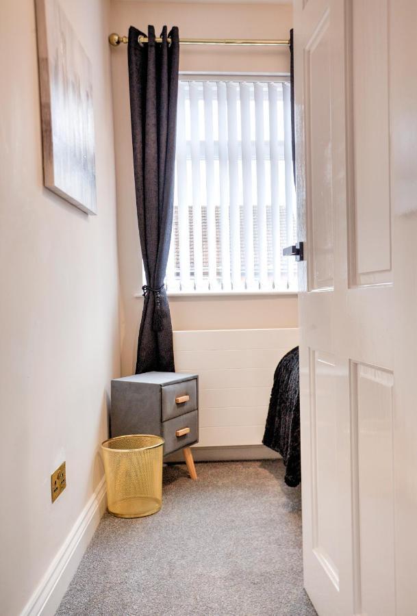 The Belfast Boutique Central Cozy Sleeps7 (Adults Only) 外观 照片