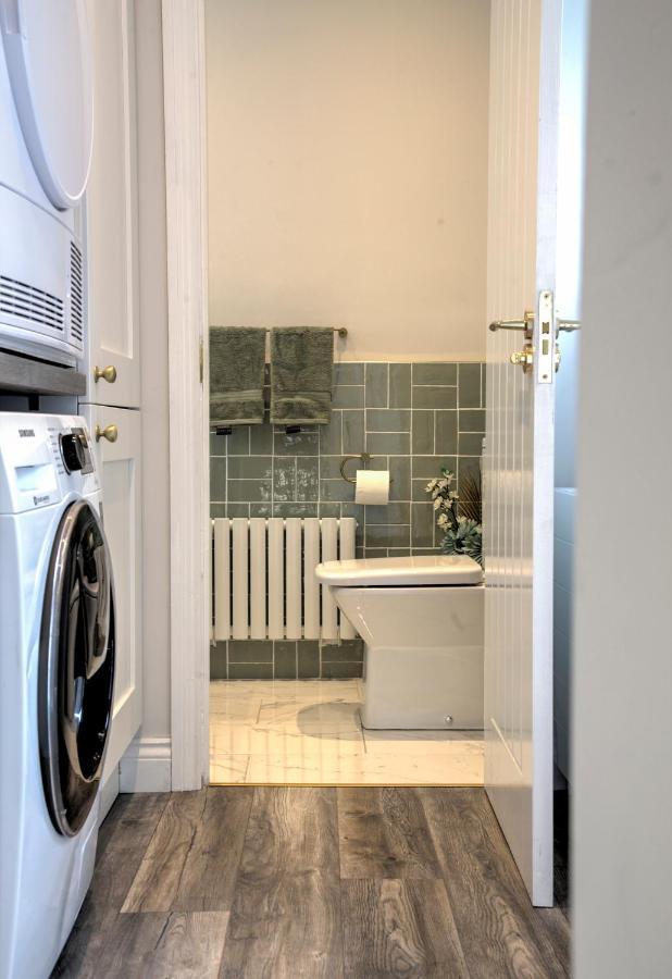 The Belfast Boutique Central Cozy Sleeps7 (Adults Only) 外观 照片