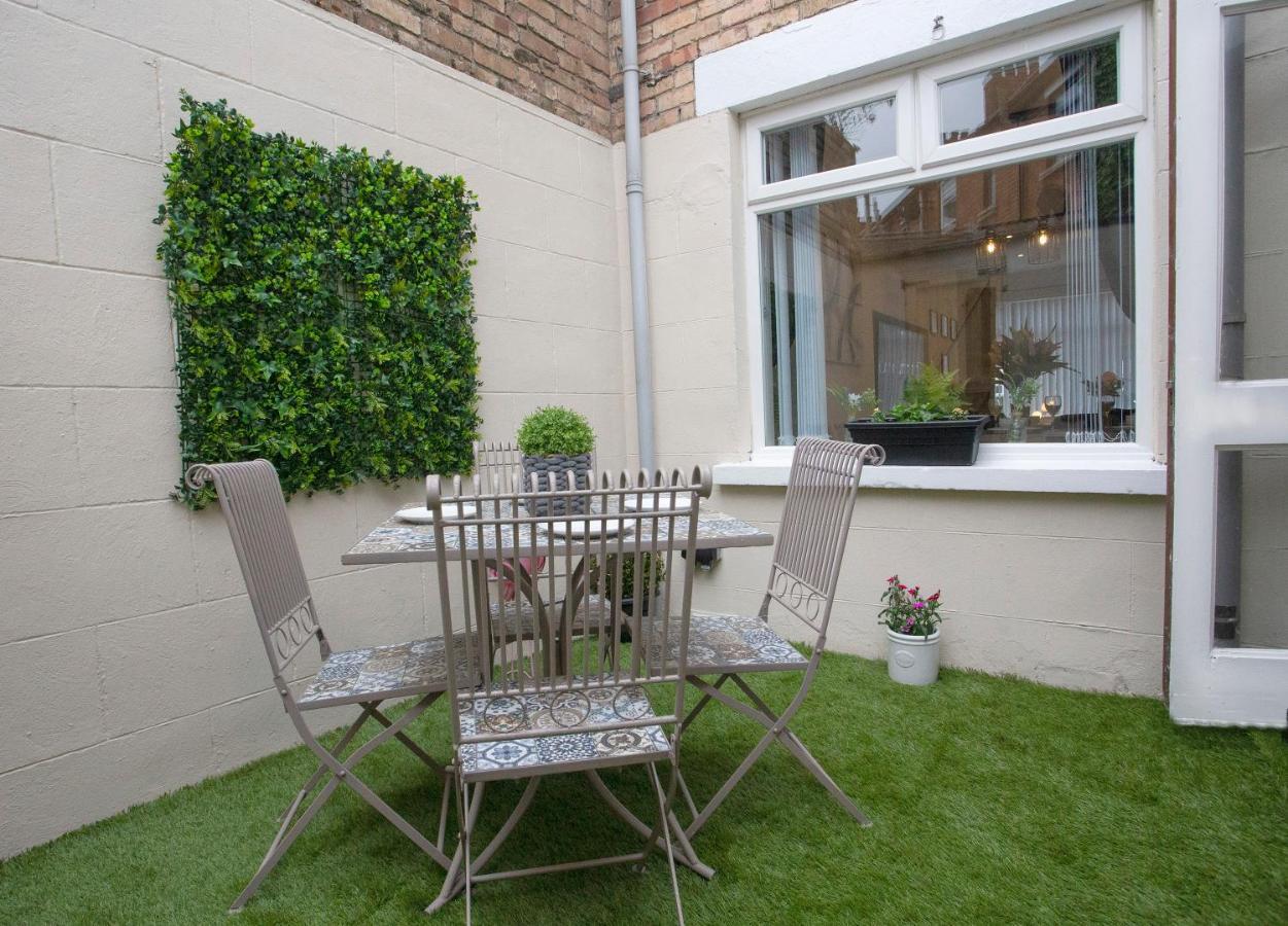 The Belfast Boutique Central Cozy Sleeps7 (Adults Only) 外观 照片