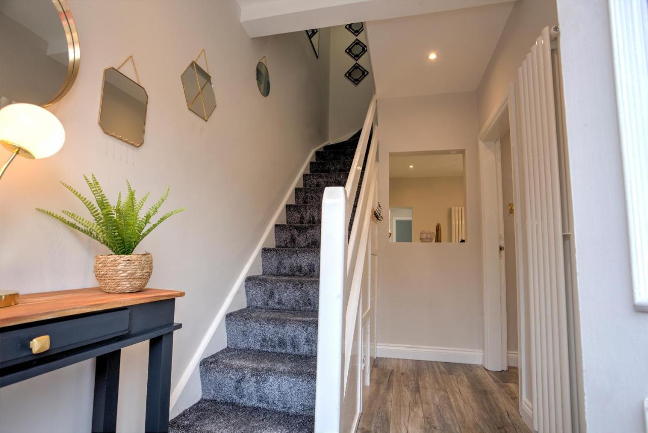 The Belfast Boutique Central Cozy Sleeps7 (Adults Only) 外观 照片